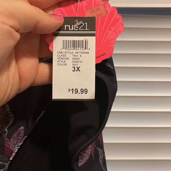 Swim bottom - Picture 3 of 3